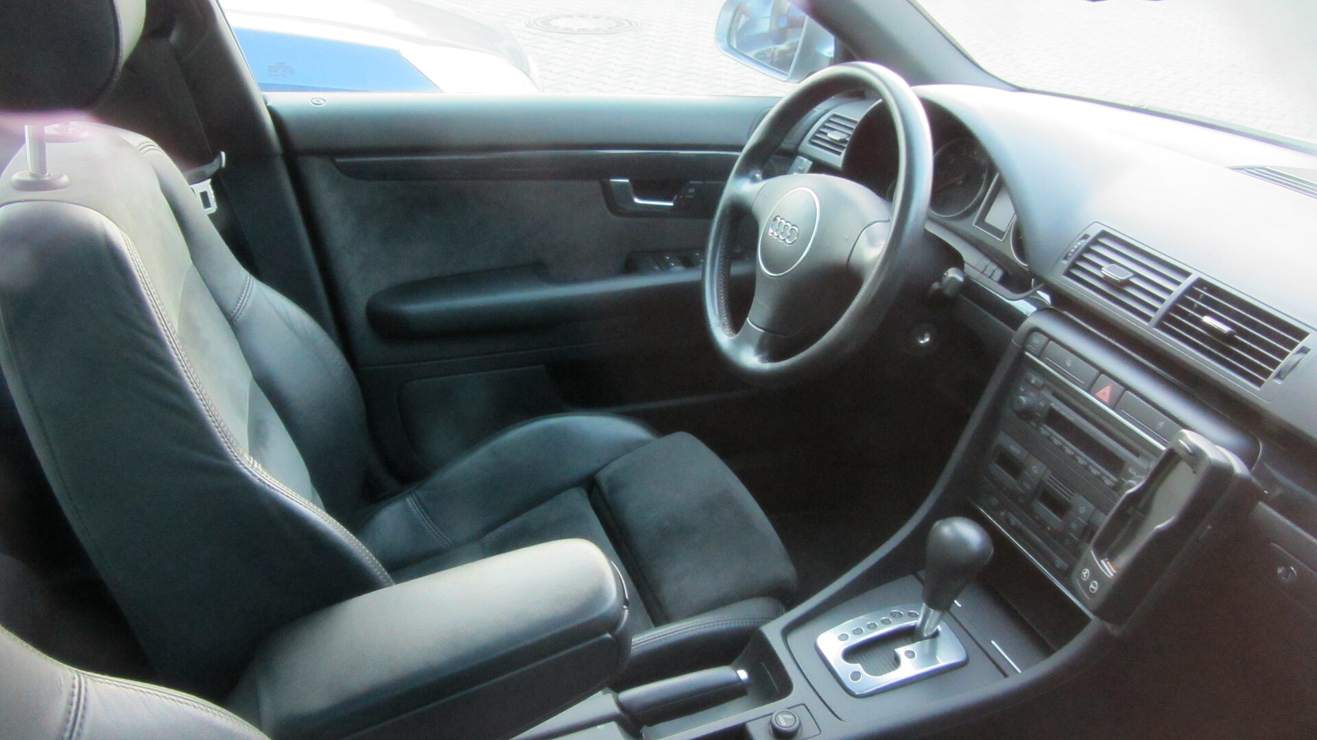 Audi A4 B6 ön konsol ve iç mekân
