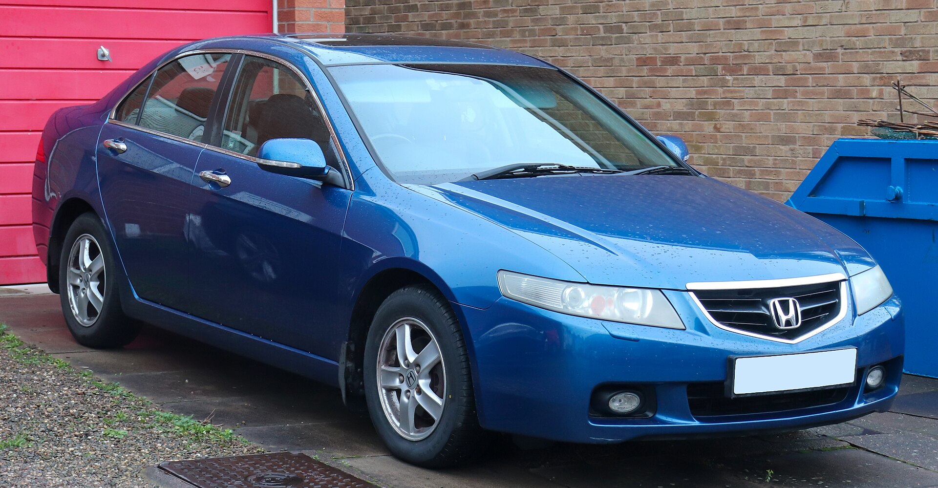 2003 Honda Accord VTEC Executive iç mekânı ve otomatik vites konsolu