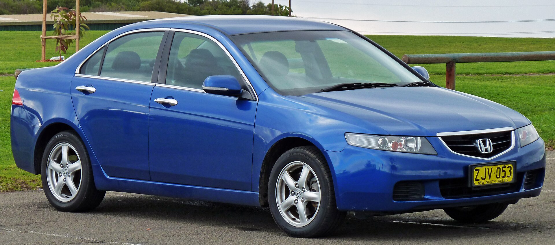 2004 Honda Accord Euro sedan arka-yan görünüm