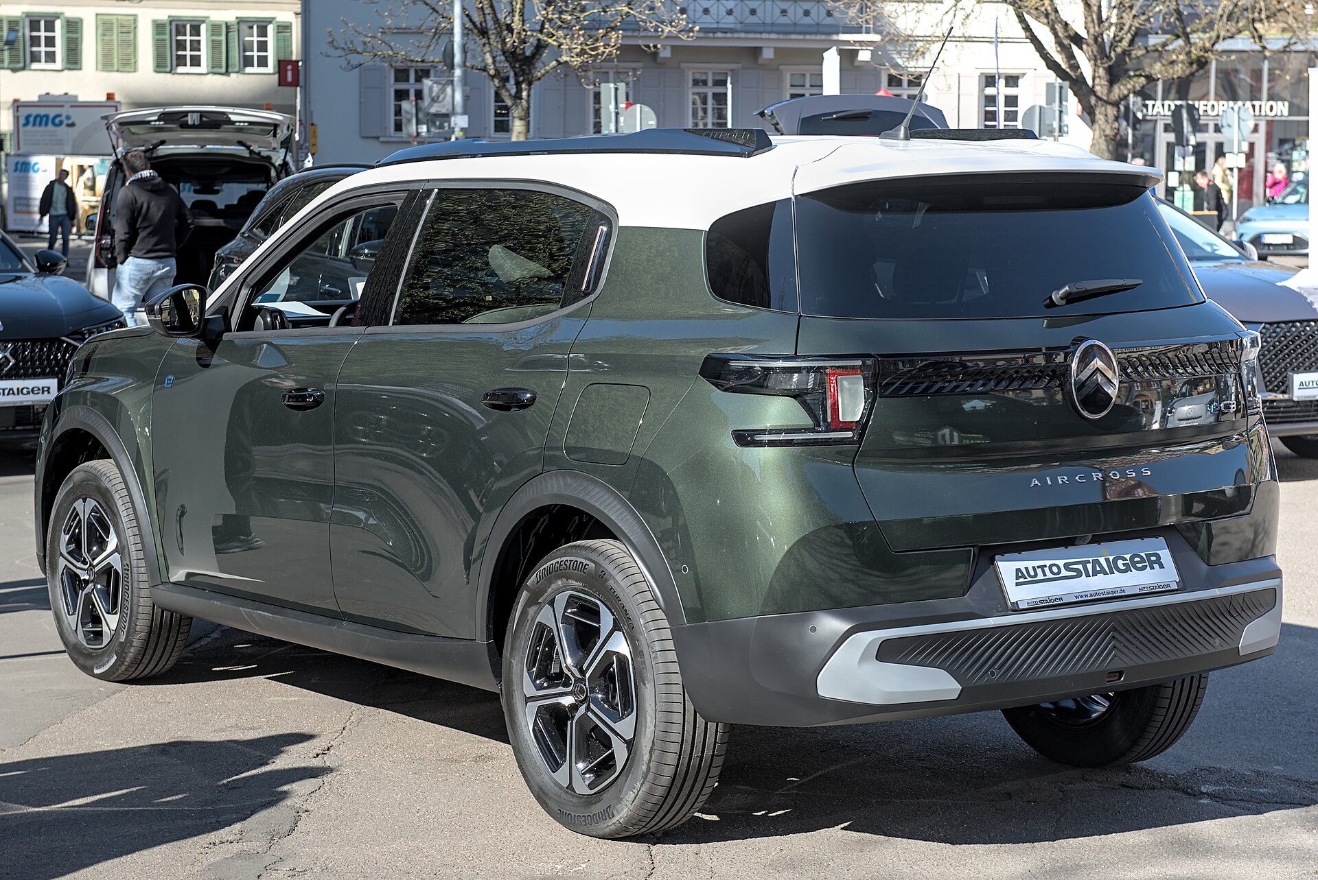 Citroën ë-C3 Aircross ön görünüm ve gövde çizgileri