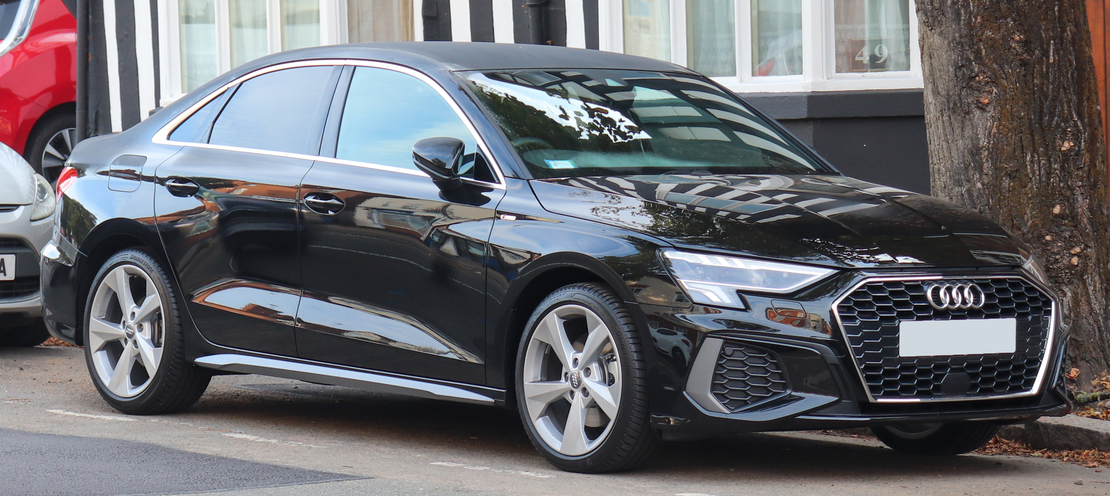 Audi A3 8Y Alınır mı? 35 TFSI, 48V ve S tronic Sorunları