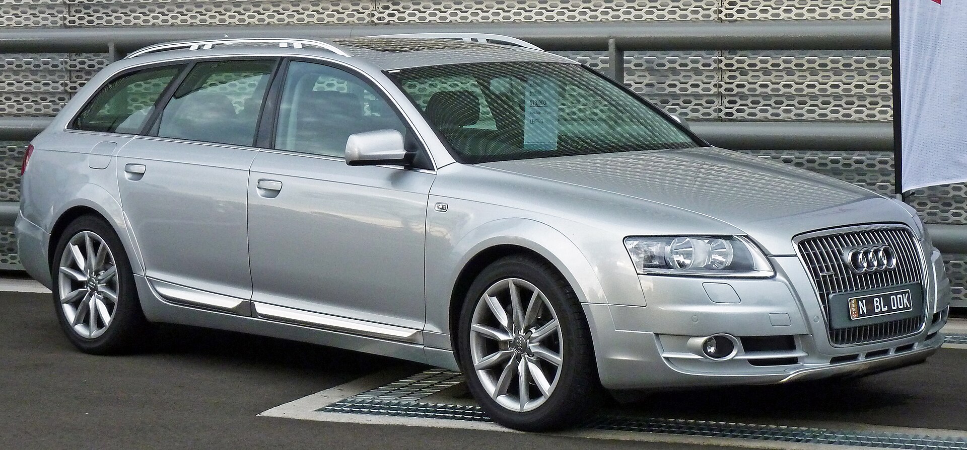 Audi A6 C6 allroad quattro, yükseltilmiş Avant gövdesi