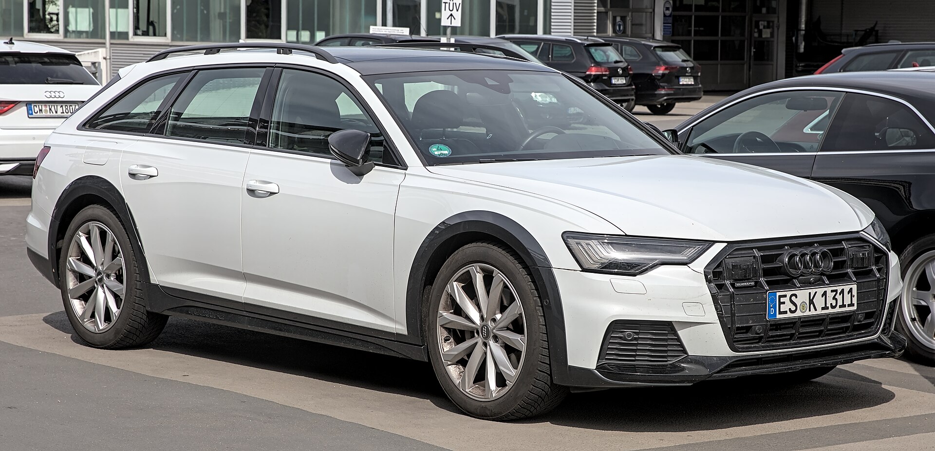Audi A6 C8 allroad önden görünüm