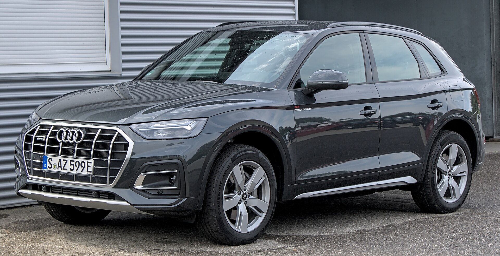 Audi Q5 FY 50 TFSI e plug-in hibrit önden görünüm