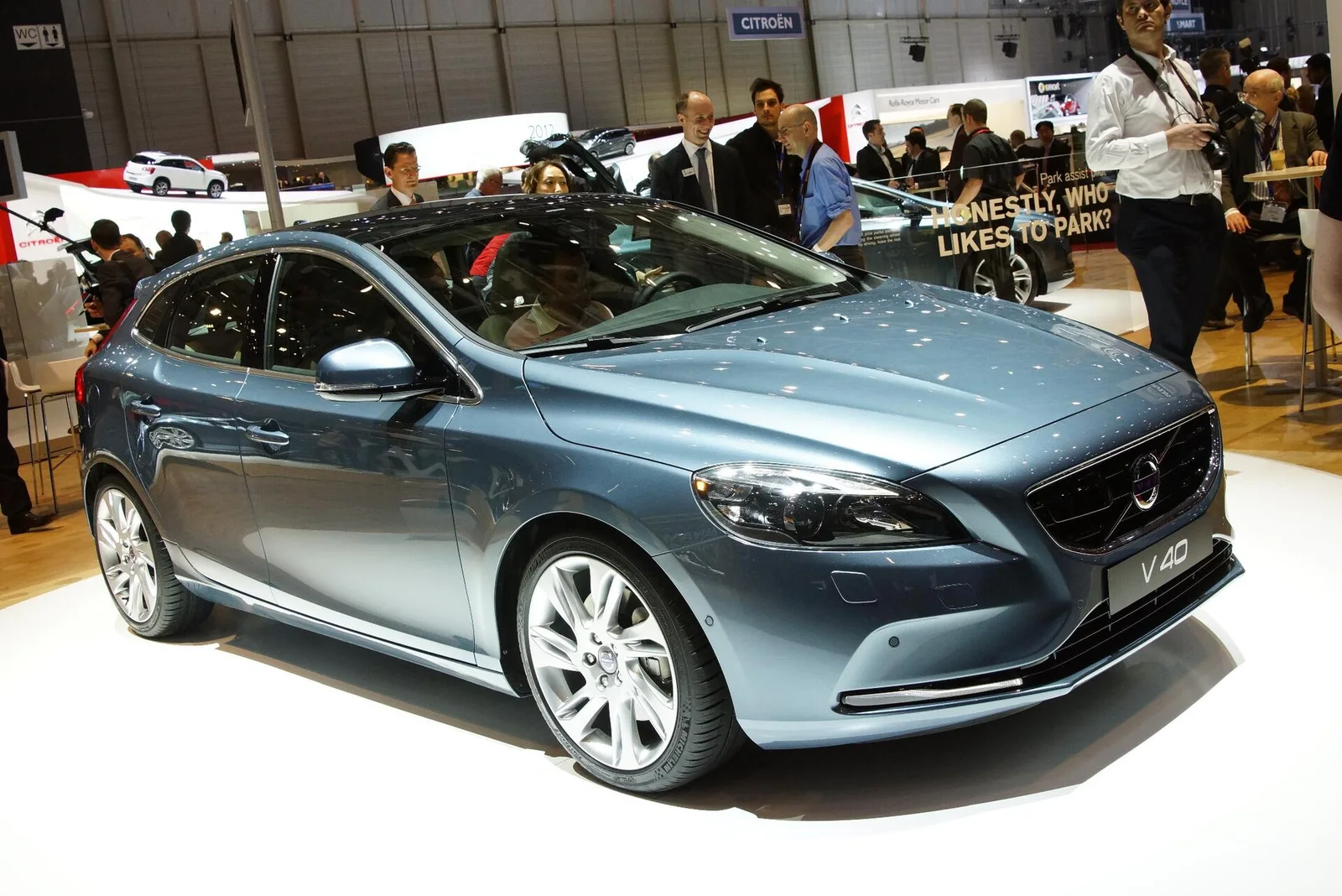 Volvo V40 Alım Rehberi görünüm 1