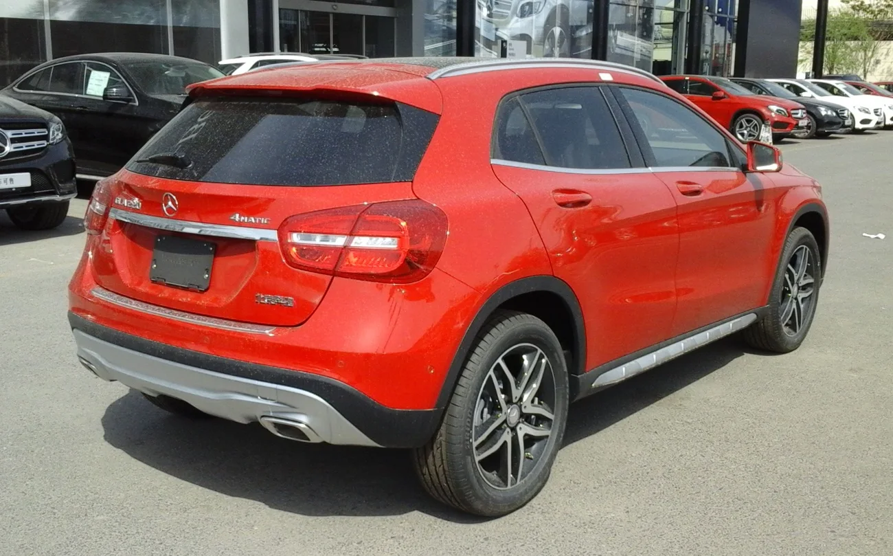 Mercedes-Benz GLA X156 02 China 2016-04-14