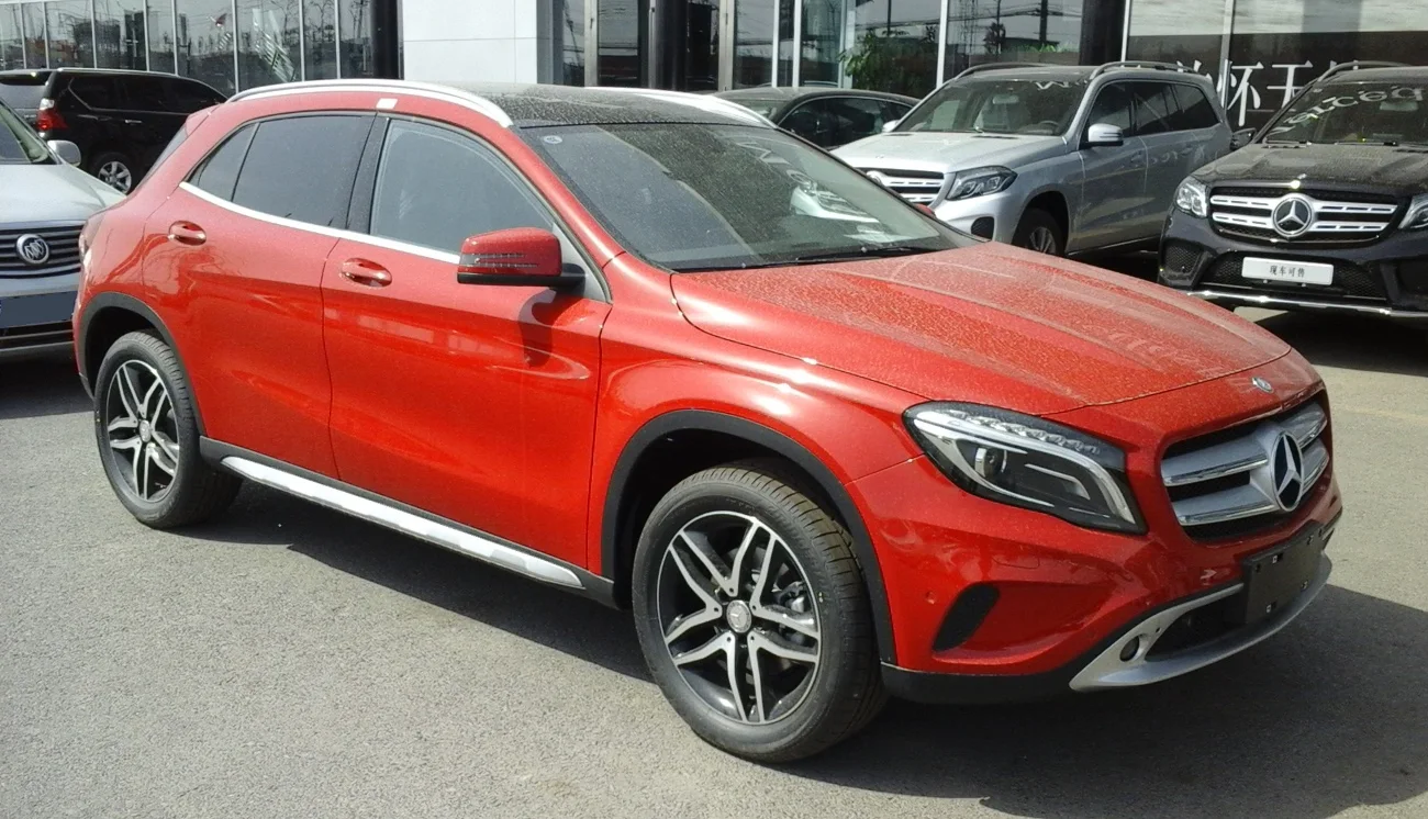 Mercedes-Benz GLA X156 01 China 2016-04-14