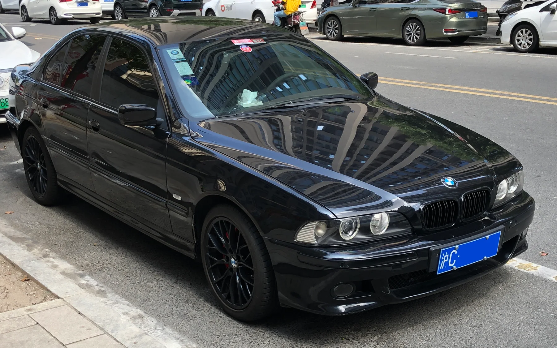 BMW E39 makyajlı kasa