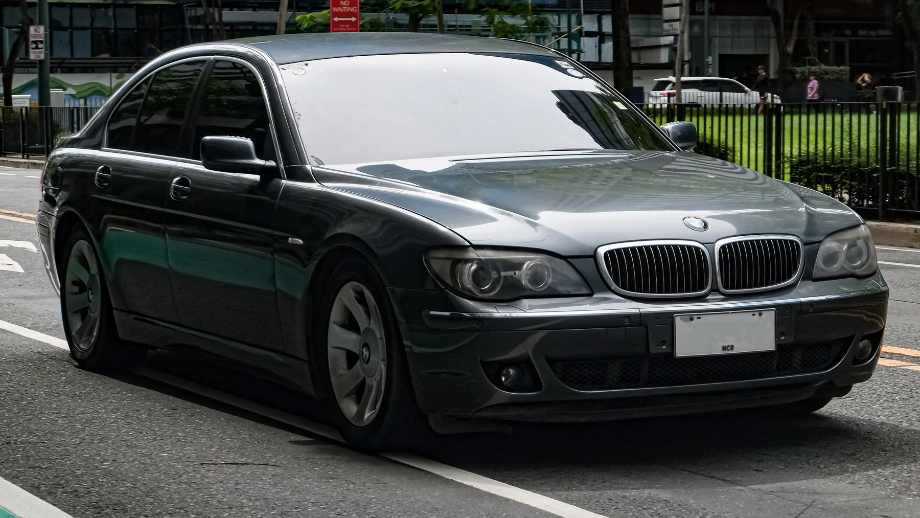 BMW E65 7 Serisi Alınır mı? 730i, 745i ve Kronikleri