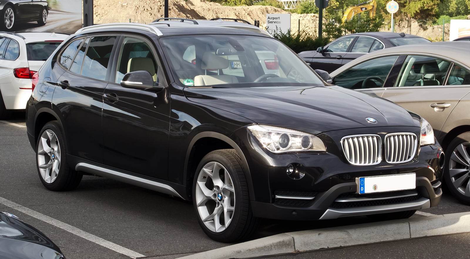 Makyajlı BMW X1 E84 ön görünümü