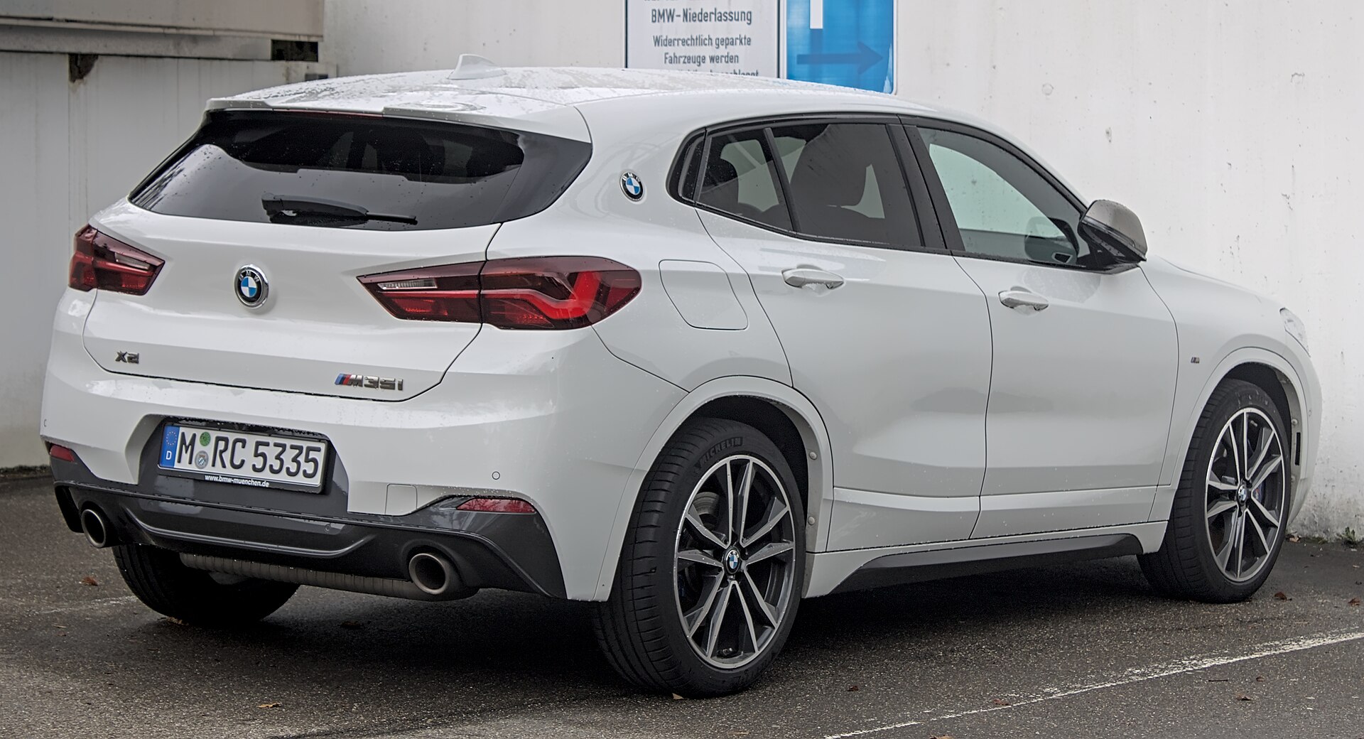 Sarı BMW X2 xDrive20d M Sport X