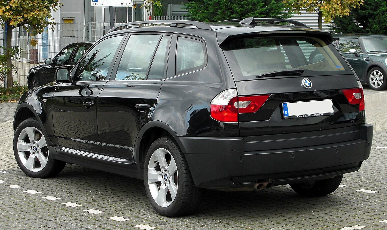 BMW X3 E83 makyajlı arka görünüm