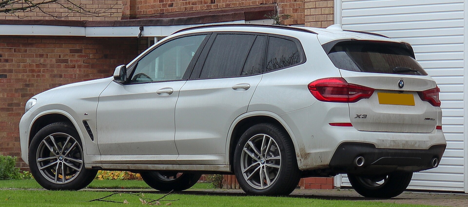 BMW X3 G01 xDrive20d M Sport arka görünüm