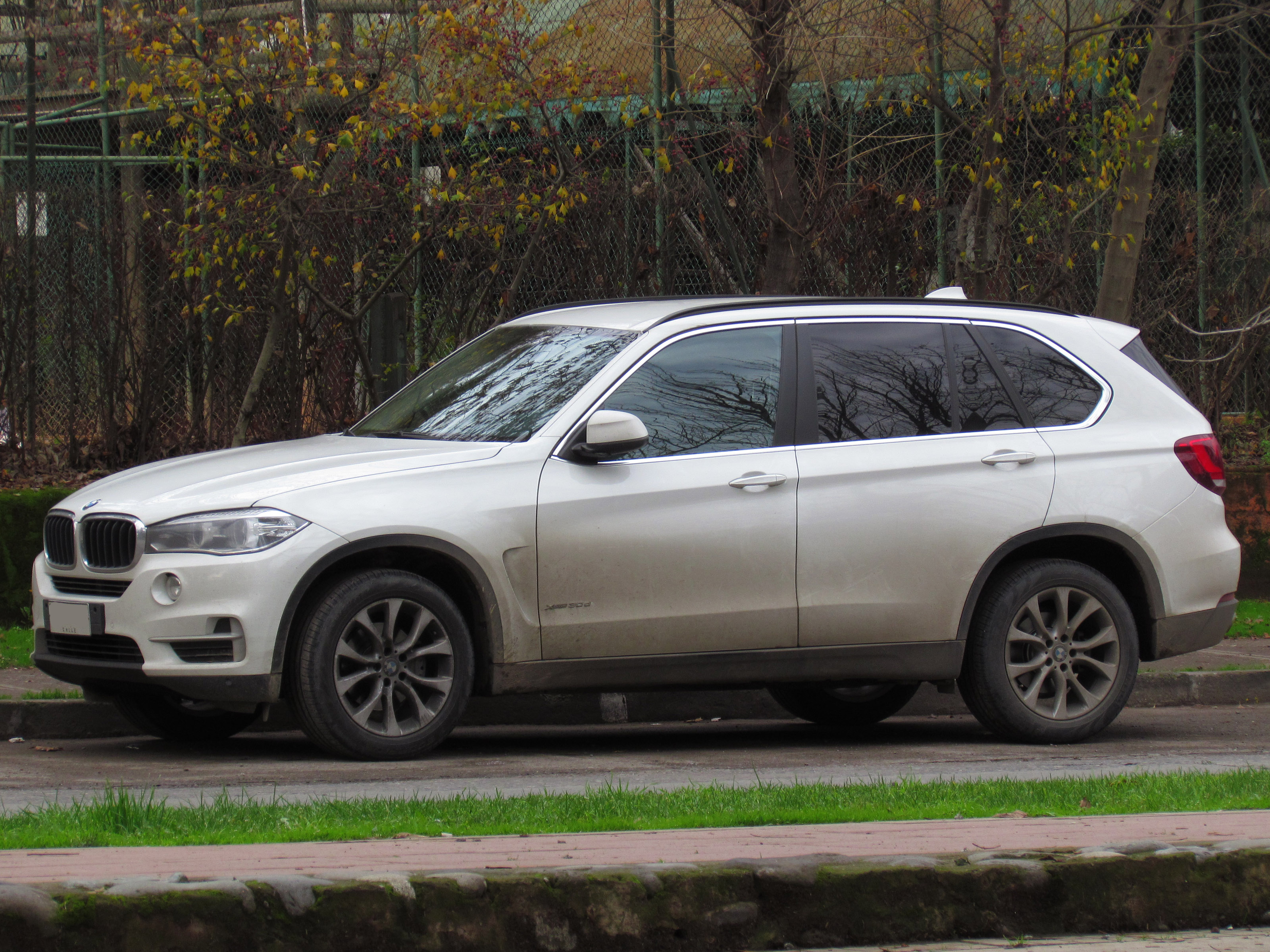 BMW X5 F15 xDrive30d dış görünüş