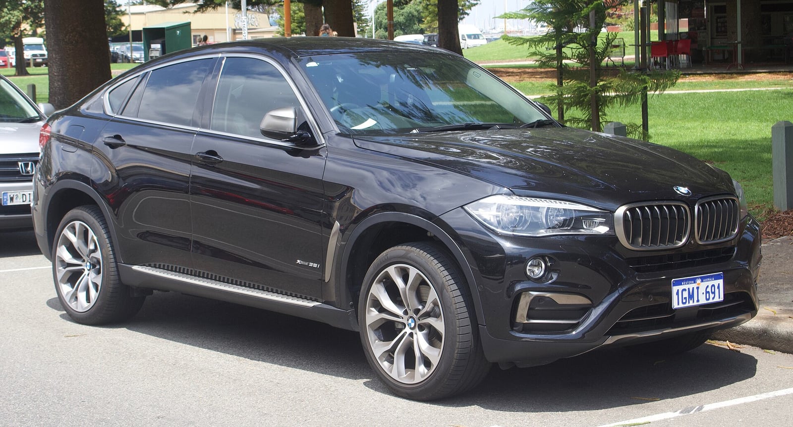 BMW X6 F16 xDrive35i dış görünüş