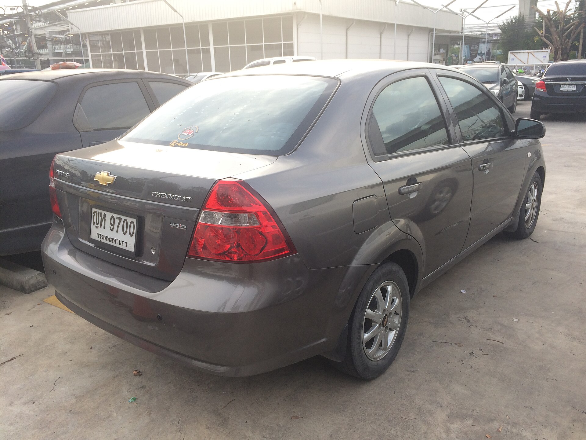 Chevrolet Aveo T250 sedan arka görünüm