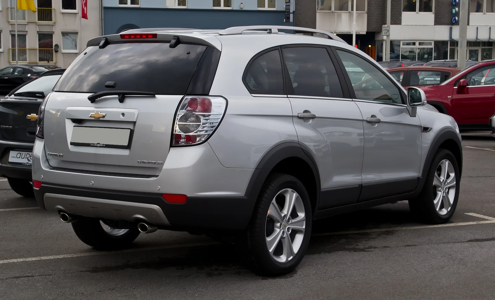 Chevrolet Captiva C140 2.2 VCDi AWD arkadan görünüm