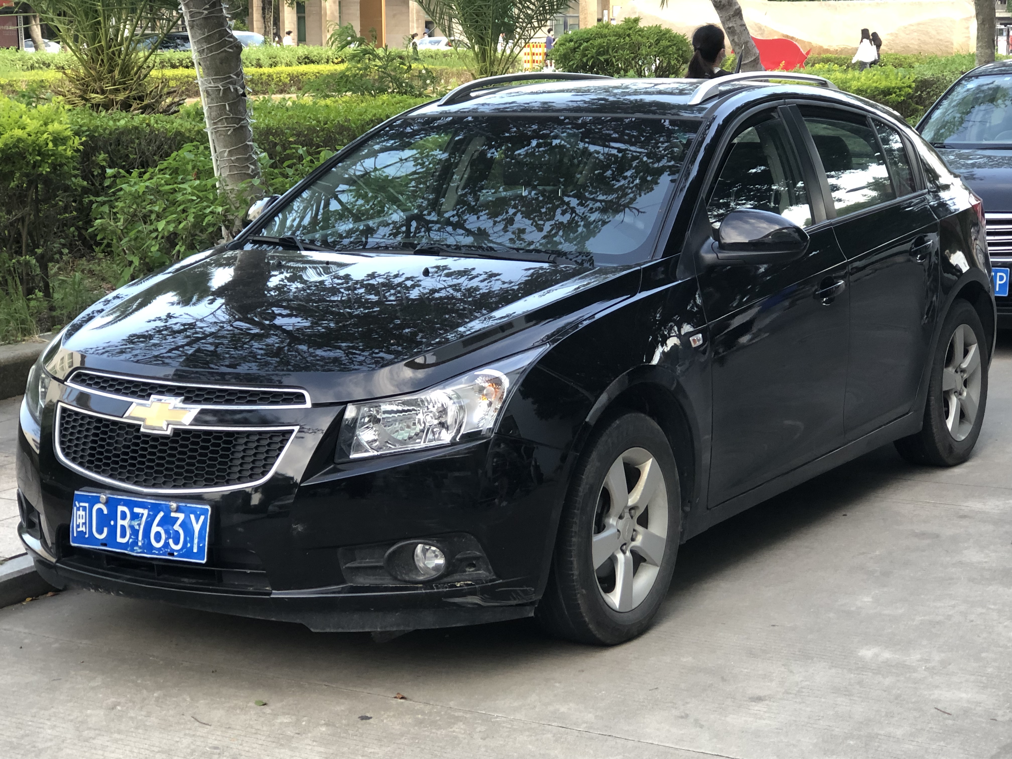 Chevrolet Cruze J300 Alım Rehberi: Motorlar ve Otomatik Şanzıman: dış görünüm ve gövde ayrıntısı 5