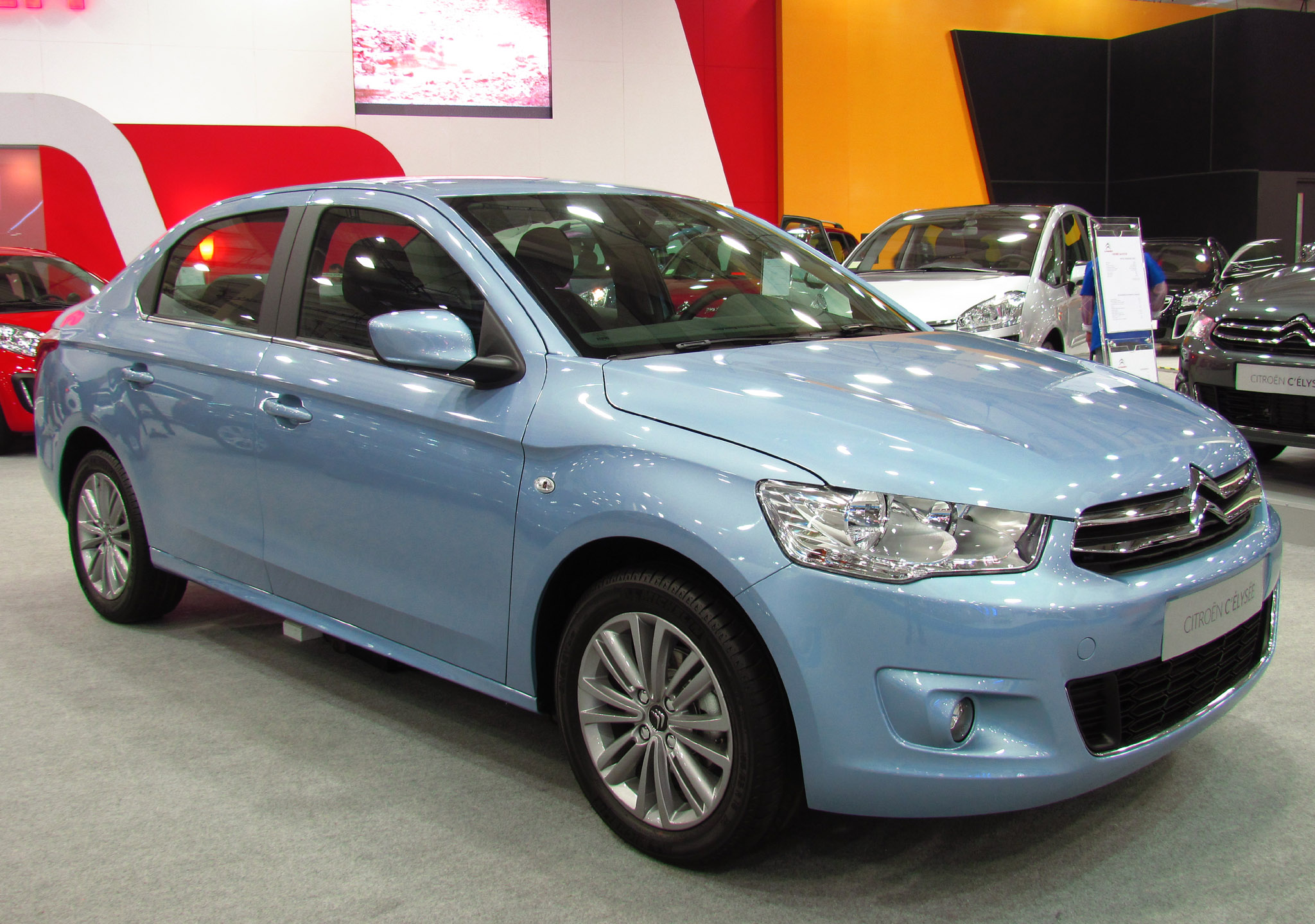 Citroën C-Elysée birinci nesil dış görünüm