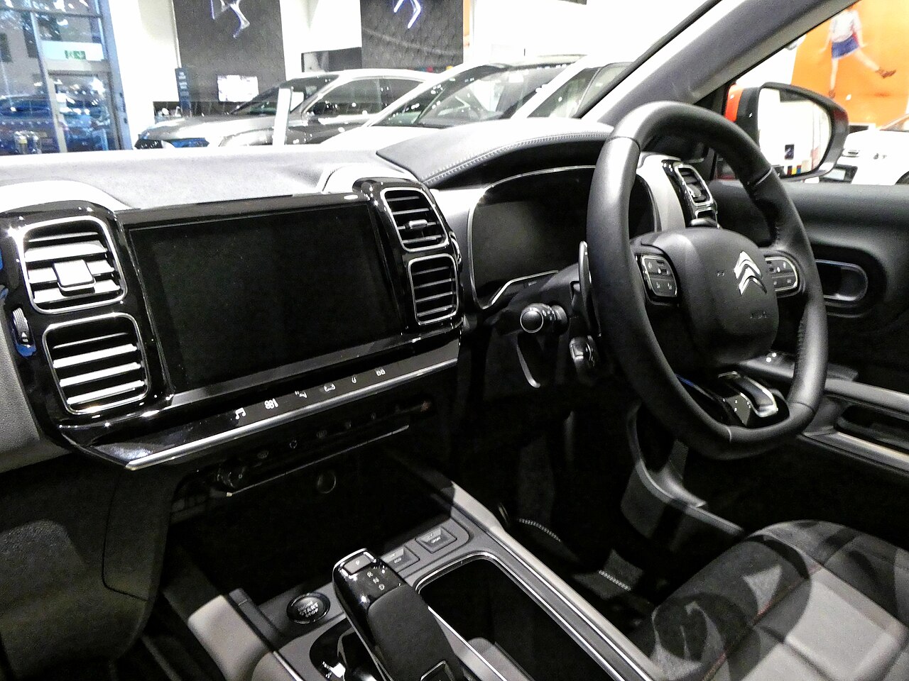 Citroën C5 Aircross ön konsolu ve kokpiti