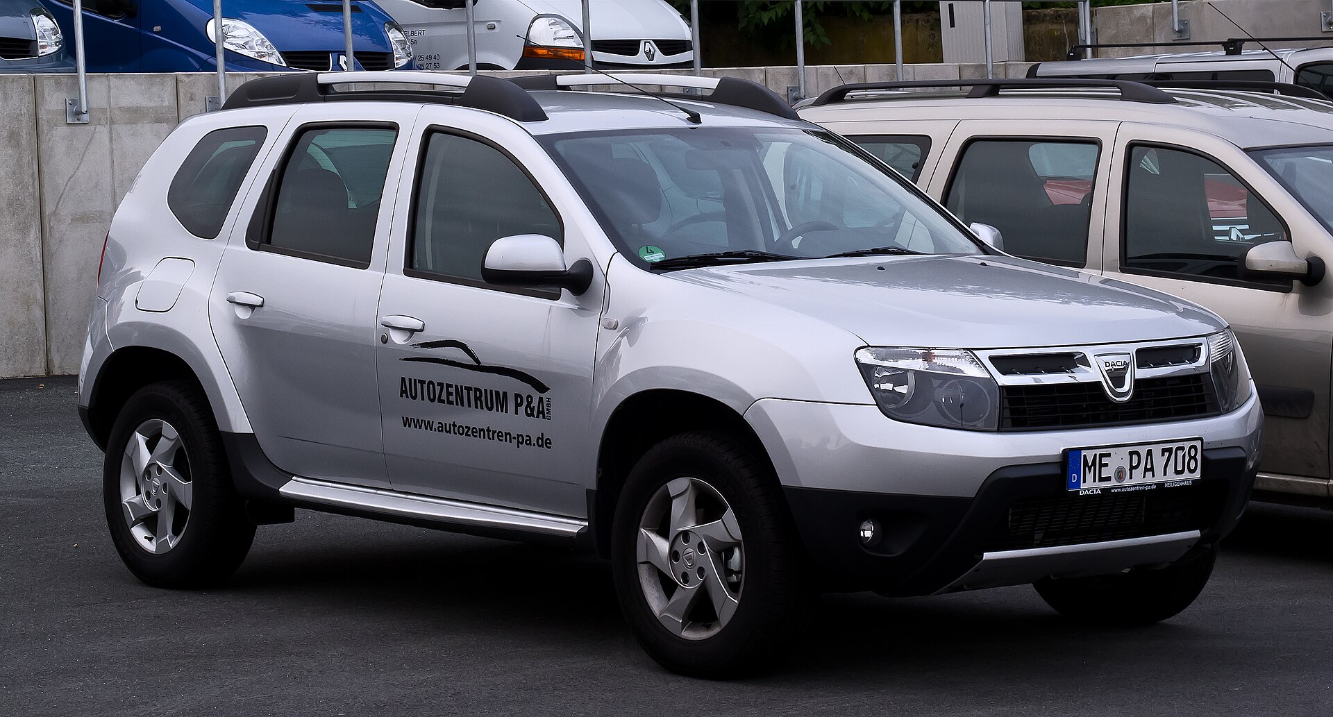 Dacia Duster 4x4 Prestige ön görünüm