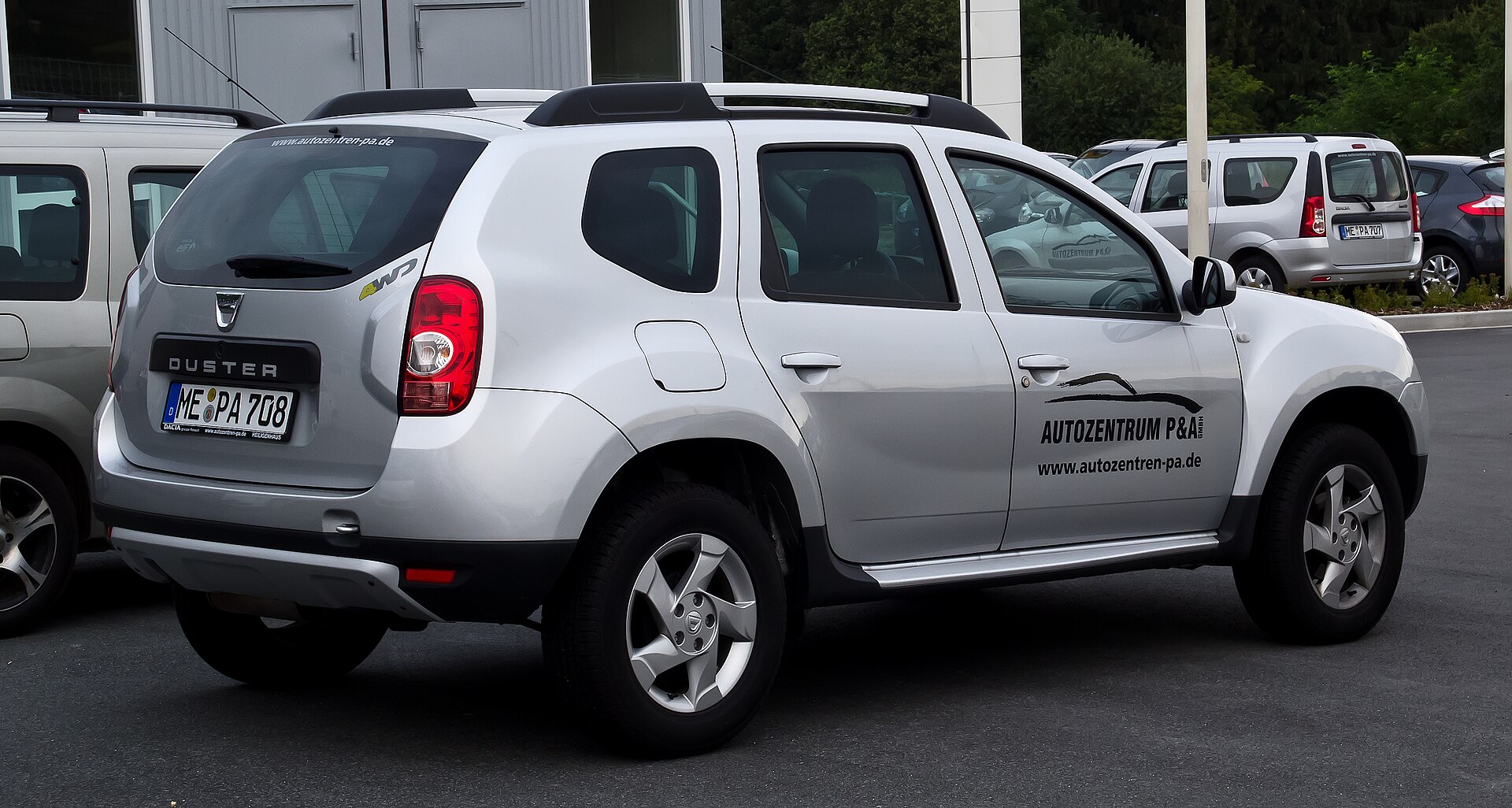 Dacia Duster 4x4 Prestige arka görünüm