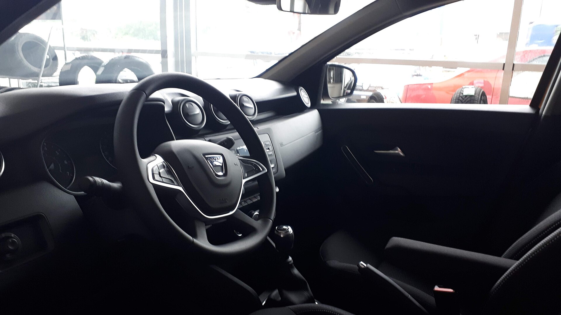Dacia Duster II iç mekân