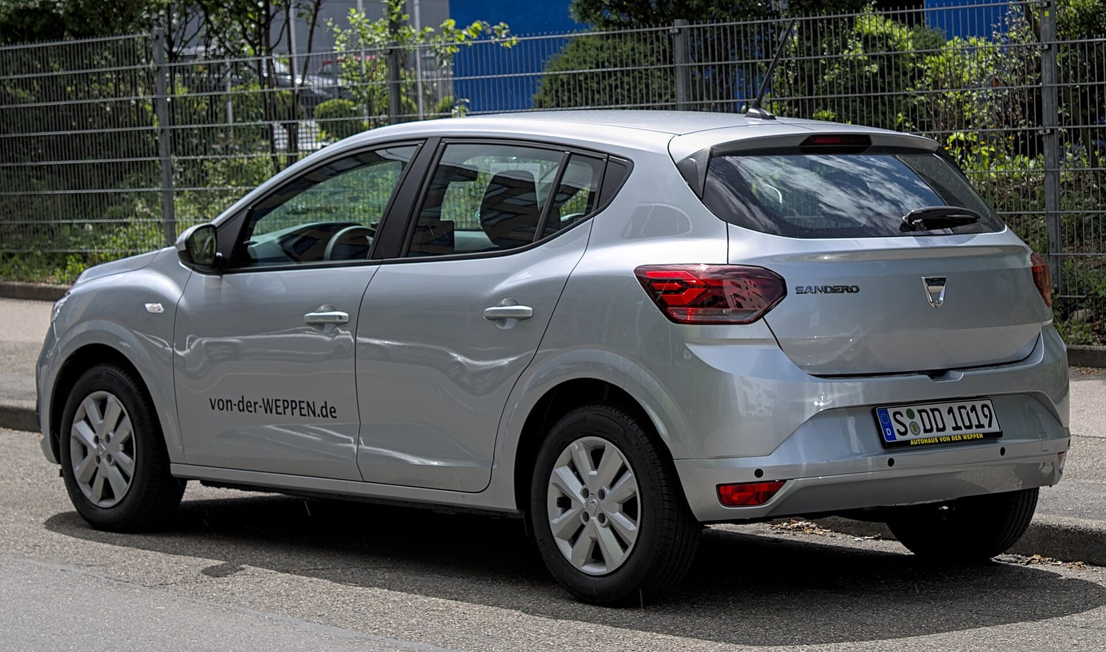 Dacia Sandero III önden üç çeyrek