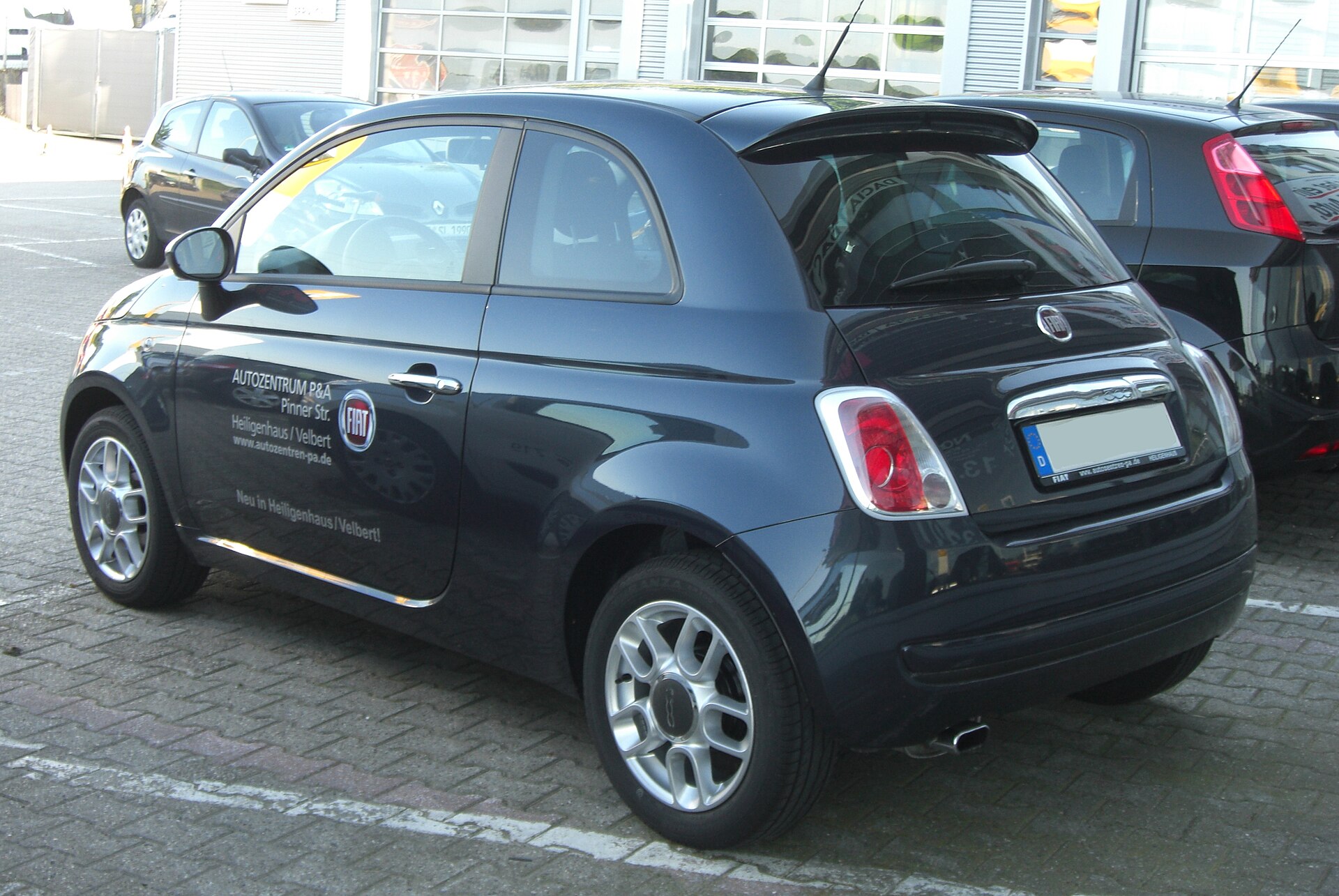 Fiat 500 arka görünüş ve bagaj kapağı