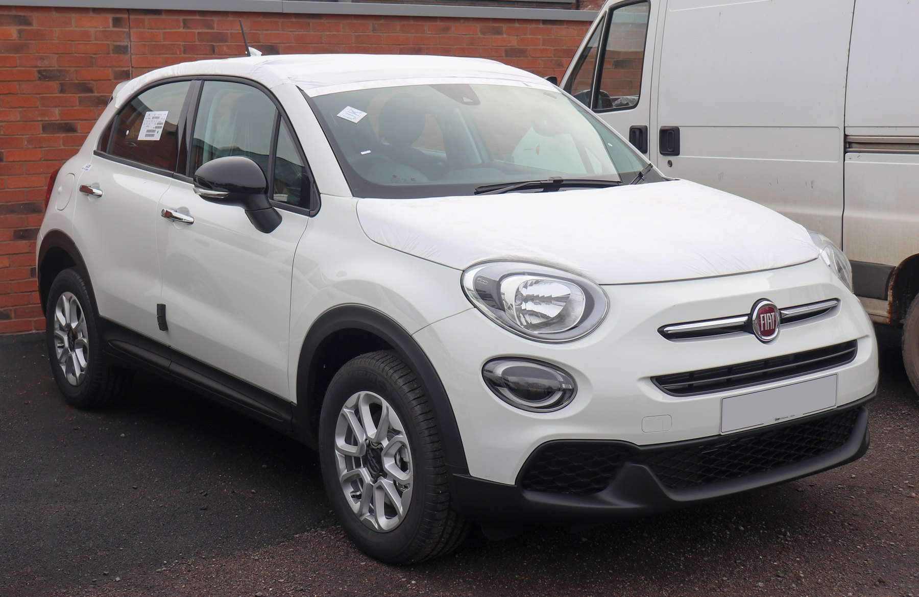 Makyajlı Fiat 500X Urban önden görünüm