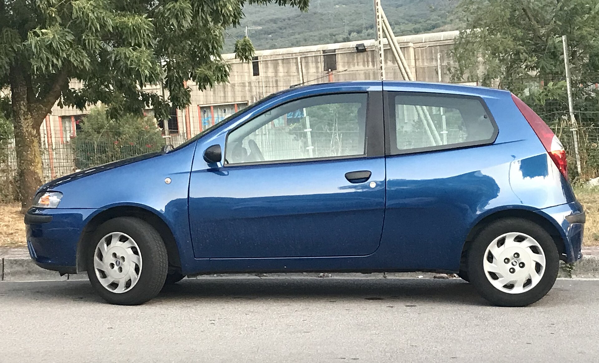 Fiat Punto Type 188 üç kapılı 1.2 FIRE