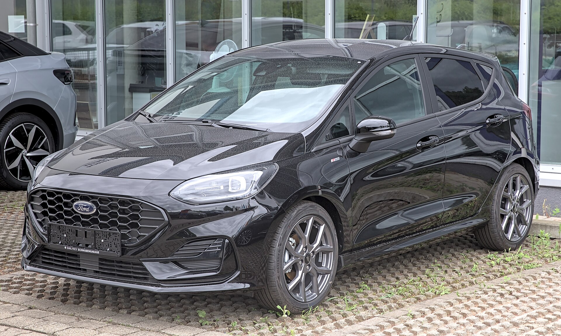 Makyajlı Ford Fiesta Mk8 önden görünüm