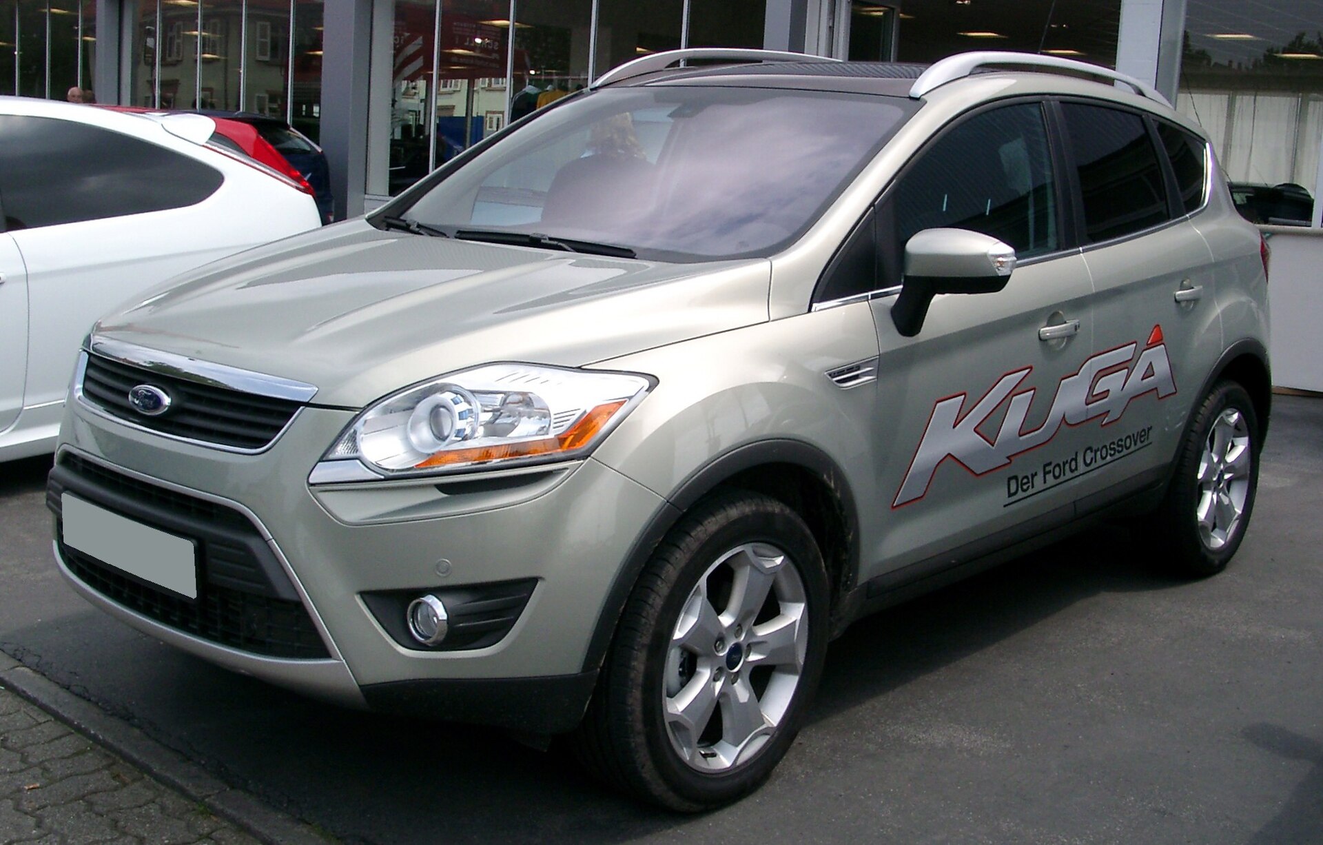 Birinci nesil Ford Kuga C394 önden görünüm