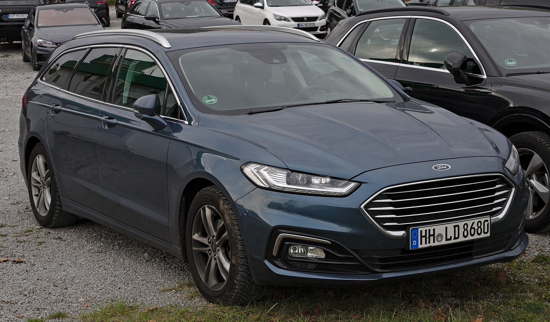 Ford Mondeo Mk5 arka görünüm