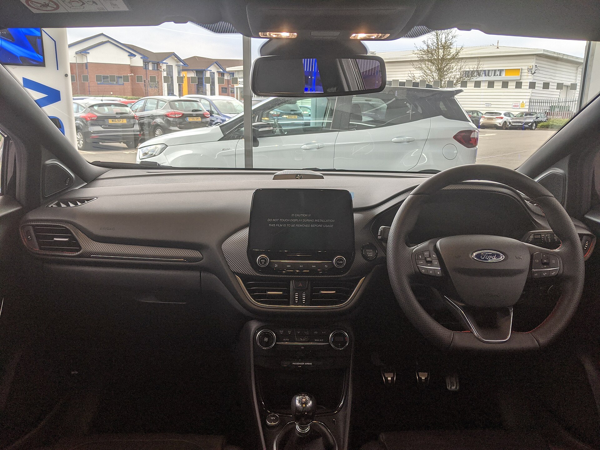 Ford Puma ST-Line iç mekân