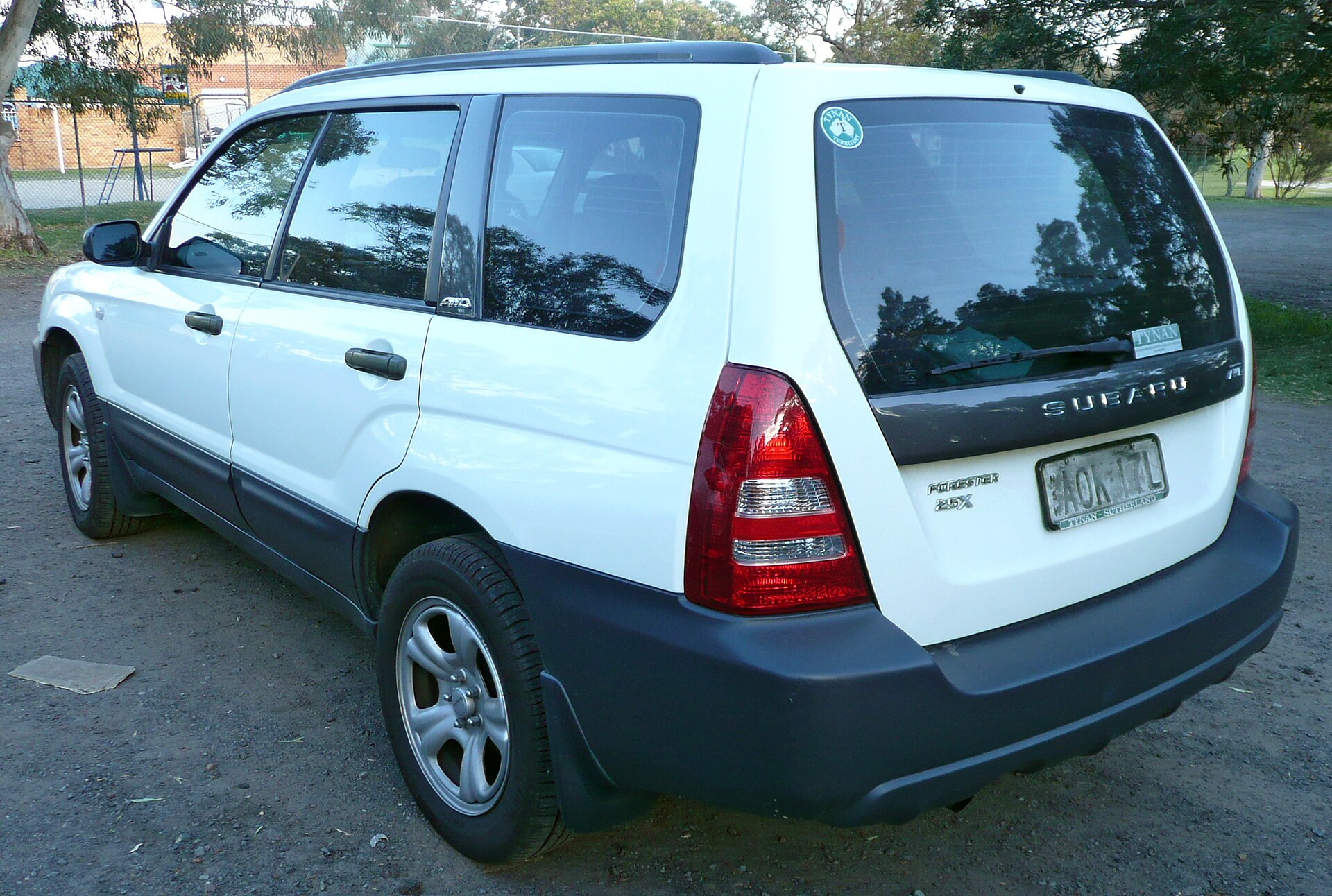 2002–2005 Subaru Forester SG erken dönem gövde