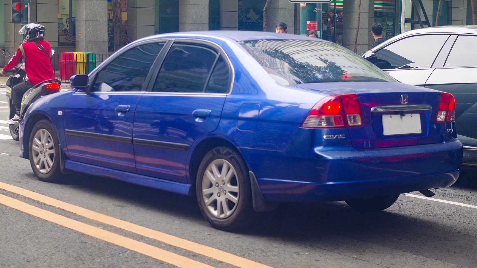 2004 Honda Civic VTi sedan arka görünüm