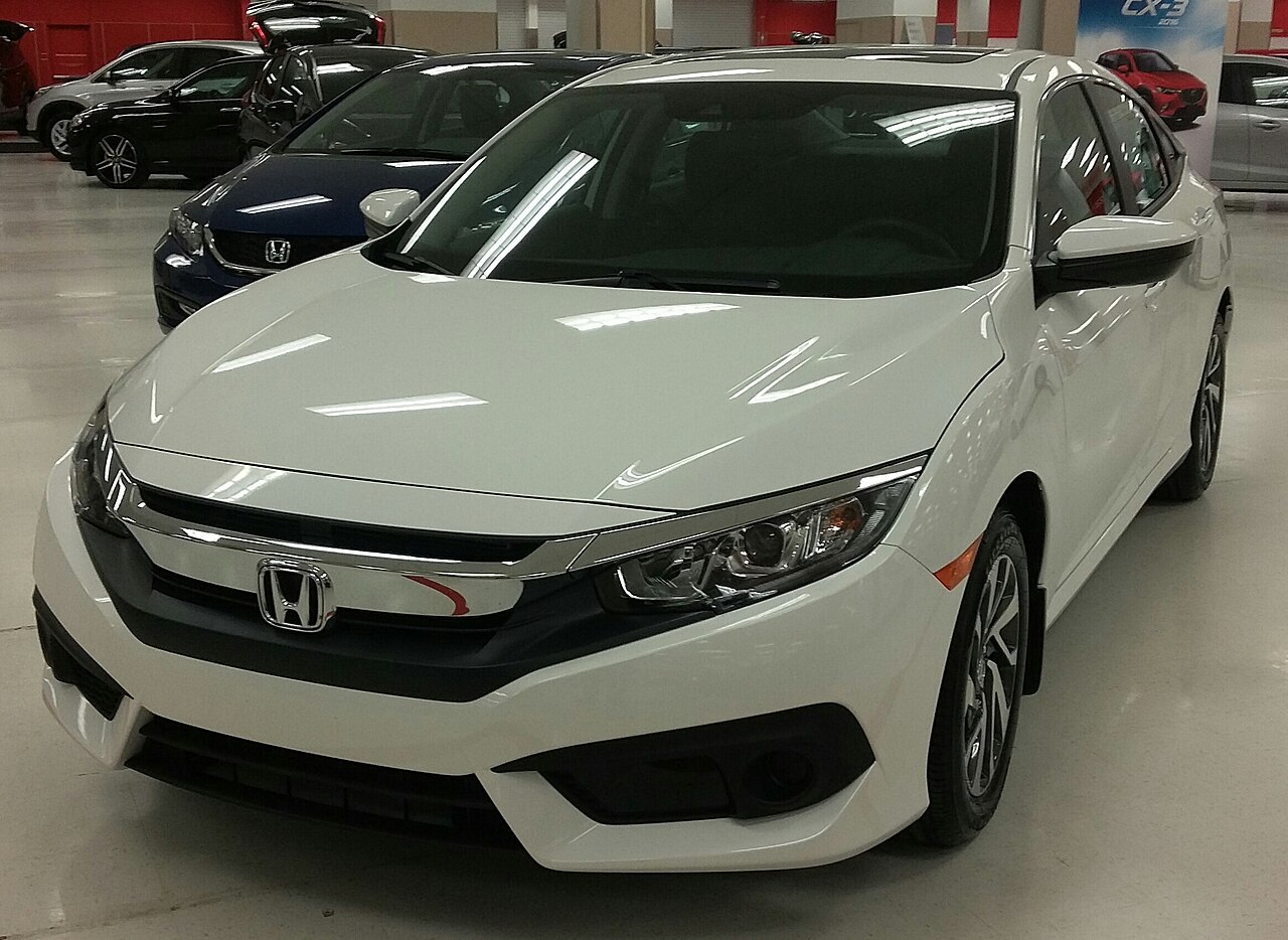 Honda Civic FC5 - 2. görünüm