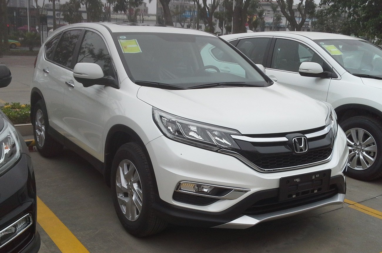 Honda CR-V IV Alınır mı? 2.0 i-VTEC, 1.6 i-DTEC ve 9AT