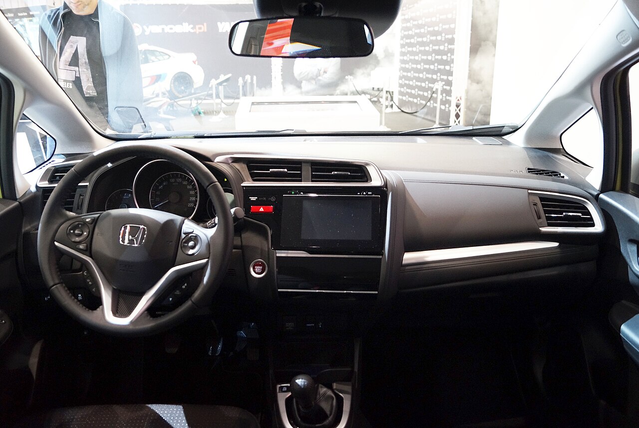 Honda Jazz GK iç mekânı