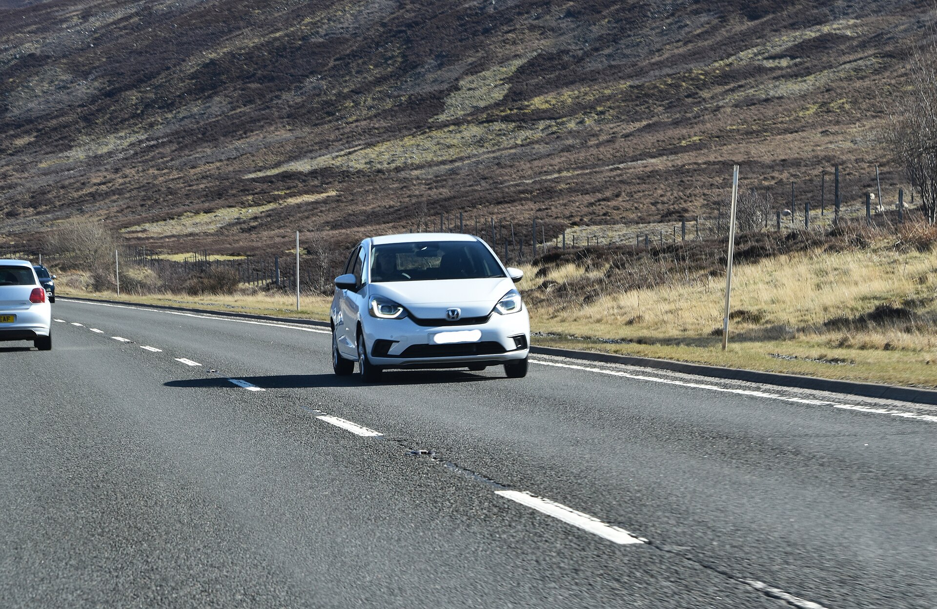 Dördüncü nesil Honda Jazz e:HEV, önden üç çeyrek