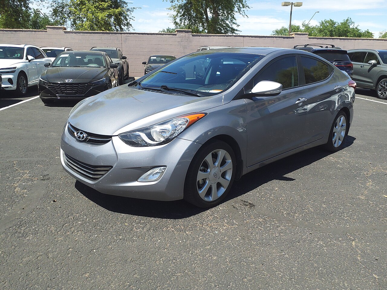 2013 Hyundai Elantra Limited dış görünüm
