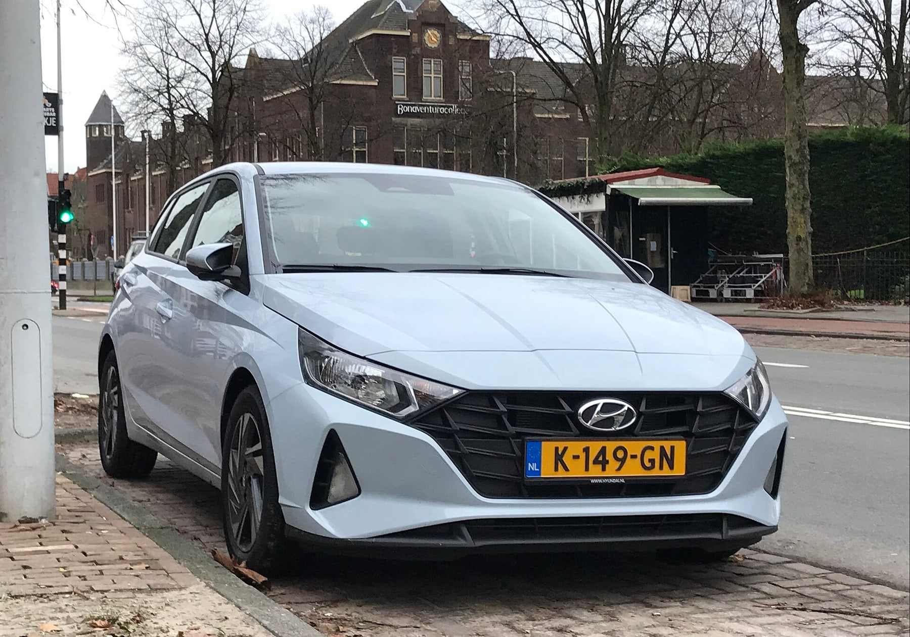 Hyundai i20 BC3 makyaj öncesi gövde görünümü