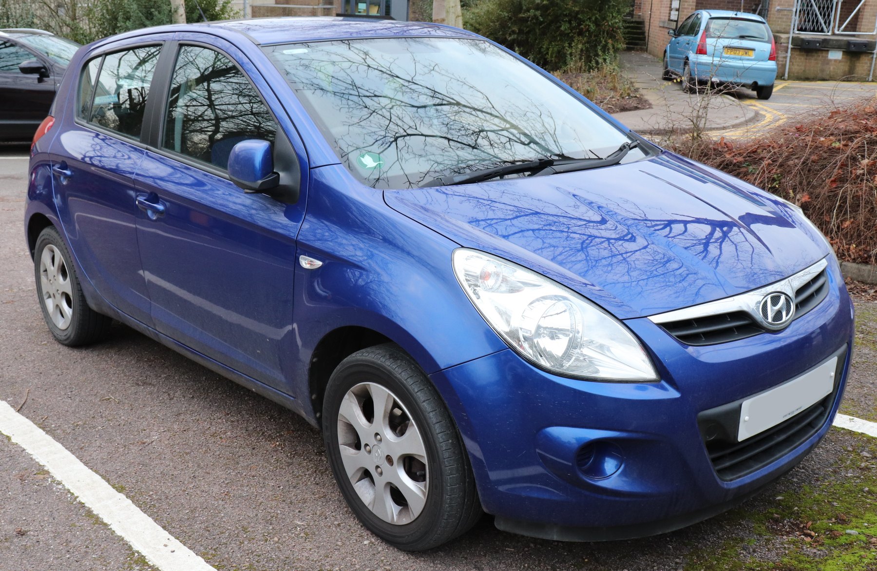 Makyaj öncesi Hyundai i20 PB önden görünüm