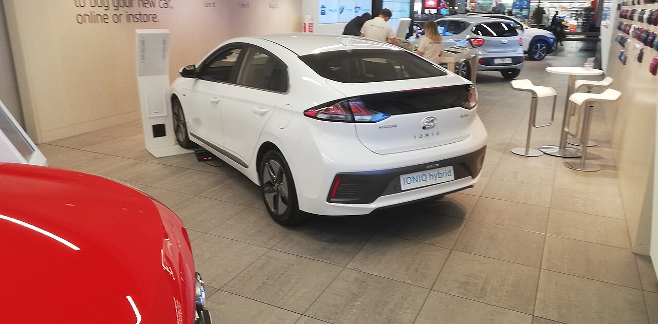 2019 Hyundai Ioniq Hybrid arka tasarımı