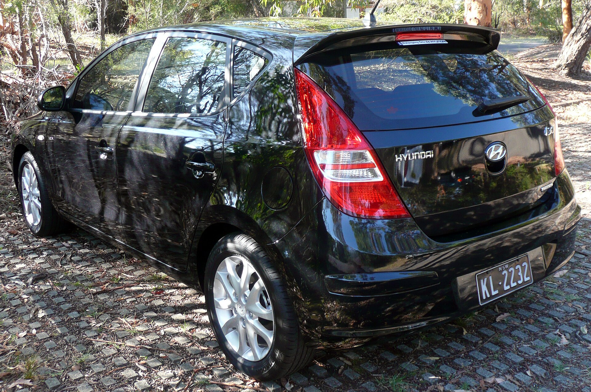 2007–2008 Hyundai i30 FD 1.6 CRDi hatchback