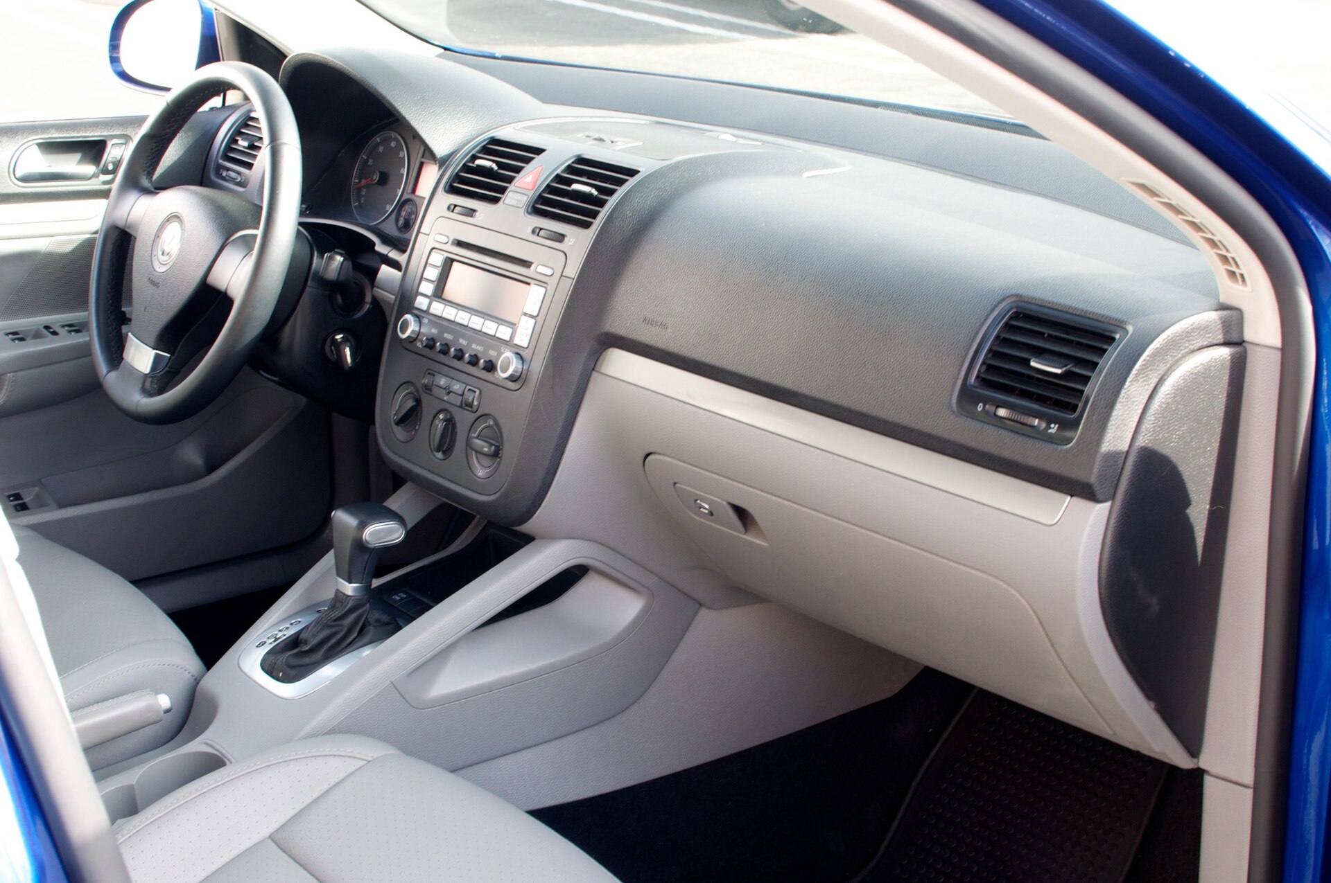Volkswagen Jetta V iç mekân fotoğrafı