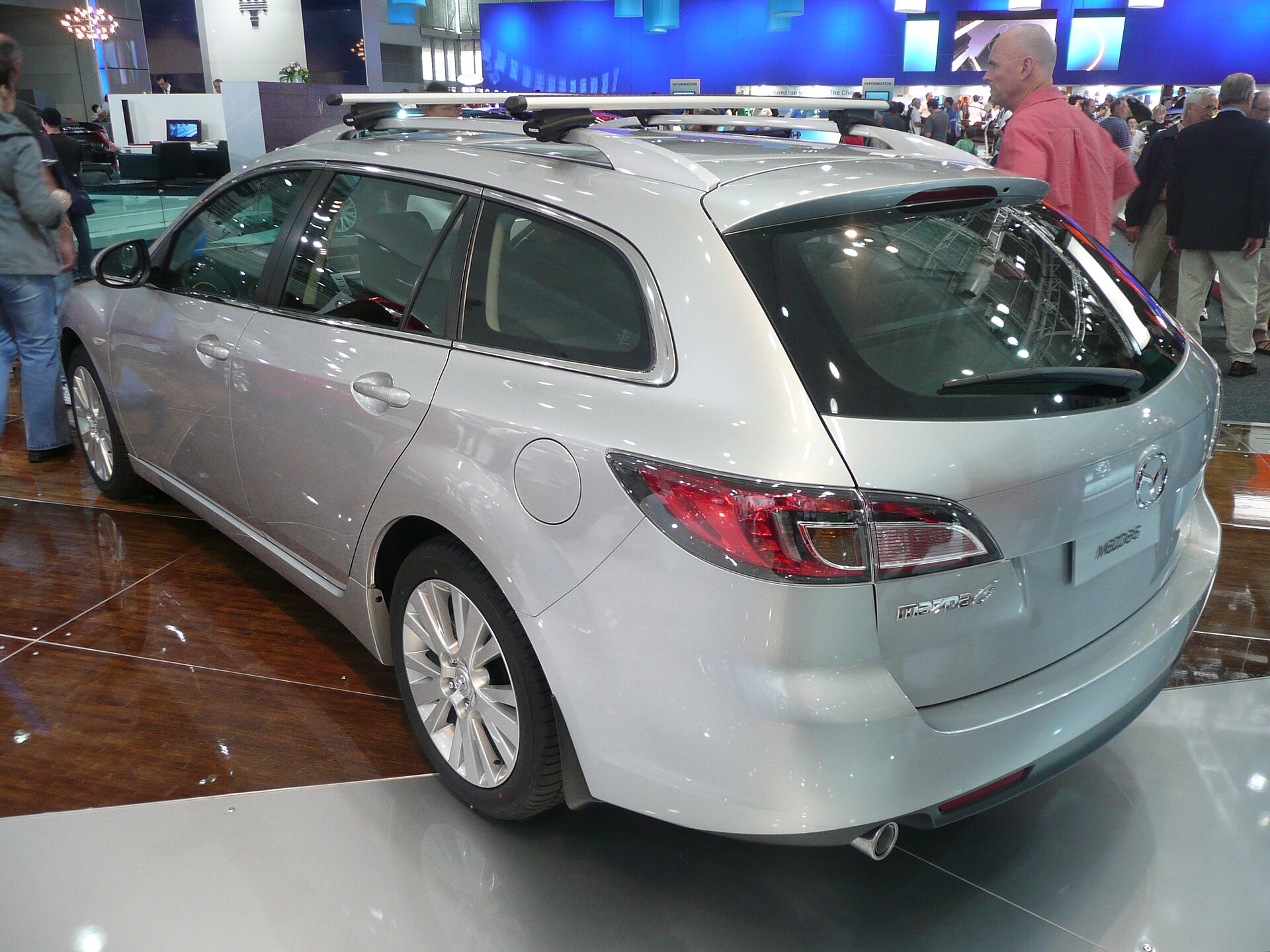 Mazda 6 GH station wagon dış görünüş
