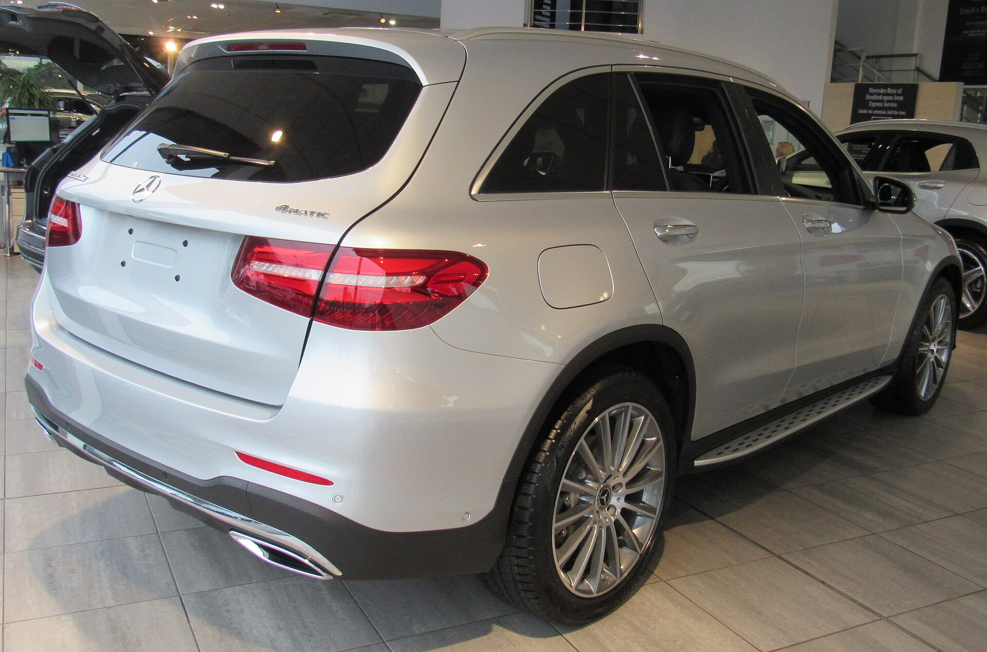 Mercedes GLC X253 220d AMG Line arka görünüm