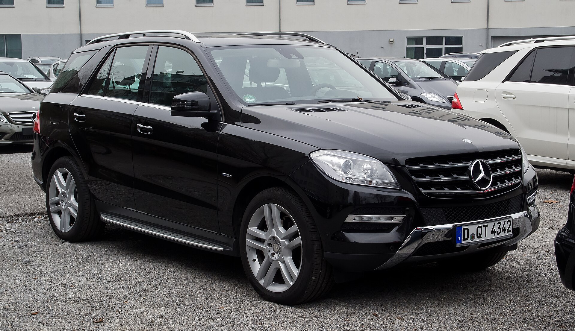 Mercedes-Benz ML 350 BlueTEC W166 ön görünümü